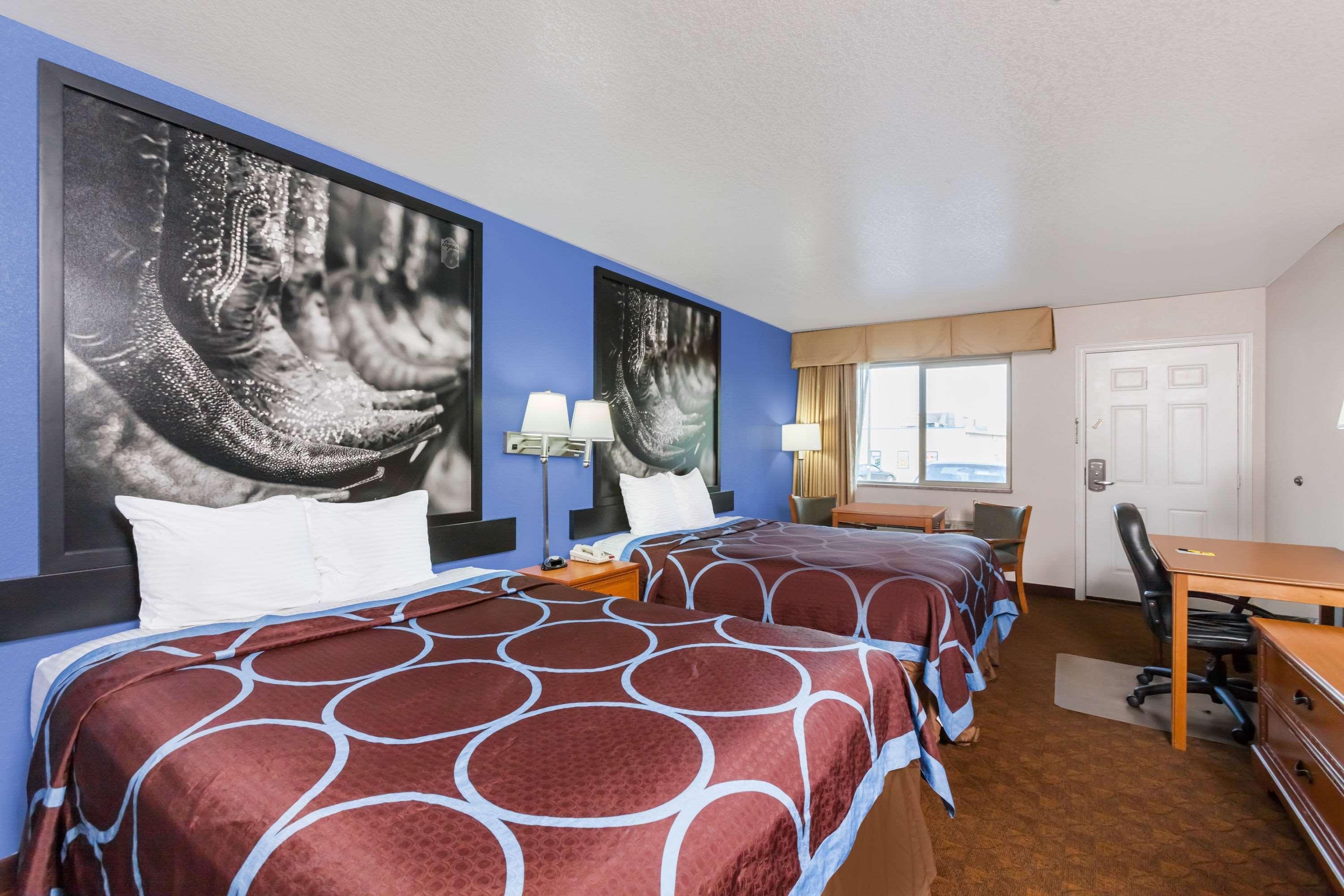 Motel Super 8 By Wyndham Cleburne Exterior foto