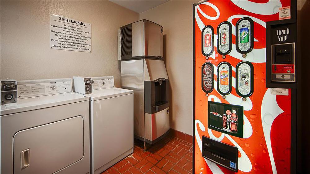 Motel Super 8 By Wyndham Cleburne Einrichtungen foto